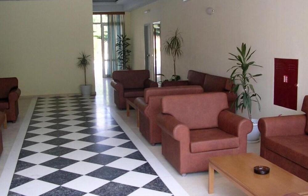 Eleni Palace